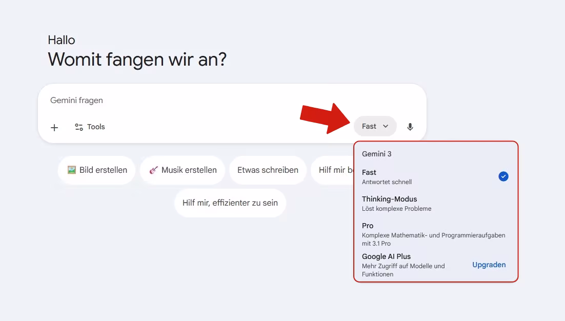 Rechts im Chatfenster ist ein Ausklappmenü geöffnet, in dem die drei möglichen Antwortmodi Fast, Thinking-Modus und Pro angezeigt werden.